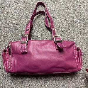 Perlina Fuchsia Shoulder Bag